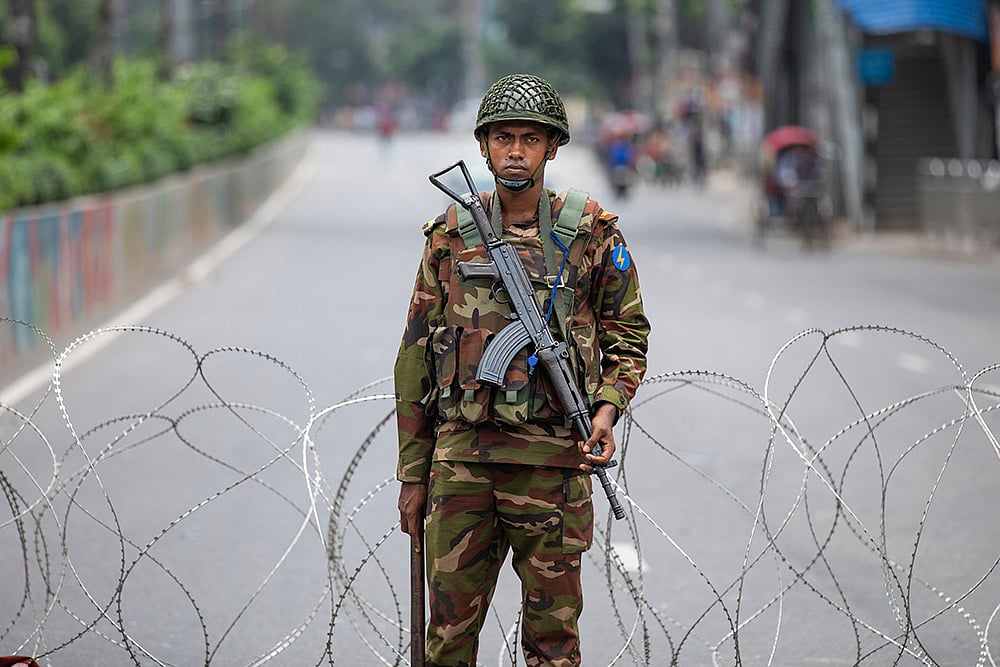 Curfew in Bangladesh after controversial quota protests_4