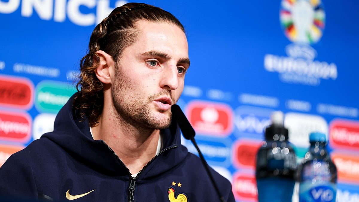 Adrien Rabiot speaks at Monday's pre-match press conference