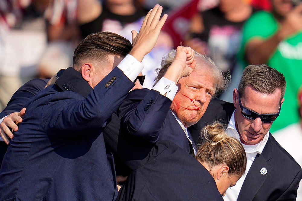 Photo: AP/Gene J. Puskar : Donald Trump