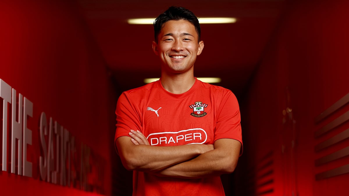 Southampton's new signing, Yukinari Sugawara.