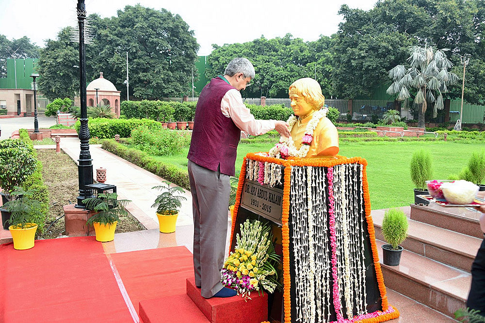DRDO Chairman Samir V Kamat pays tribute to APJ Abdul Kalam