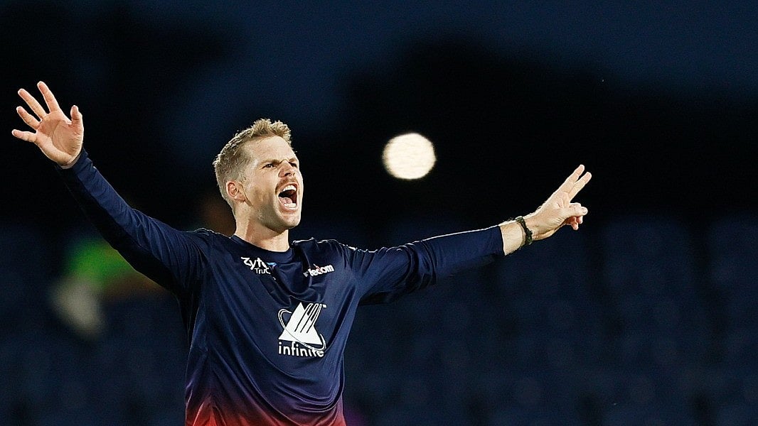 MLC : Lockie Ferguson