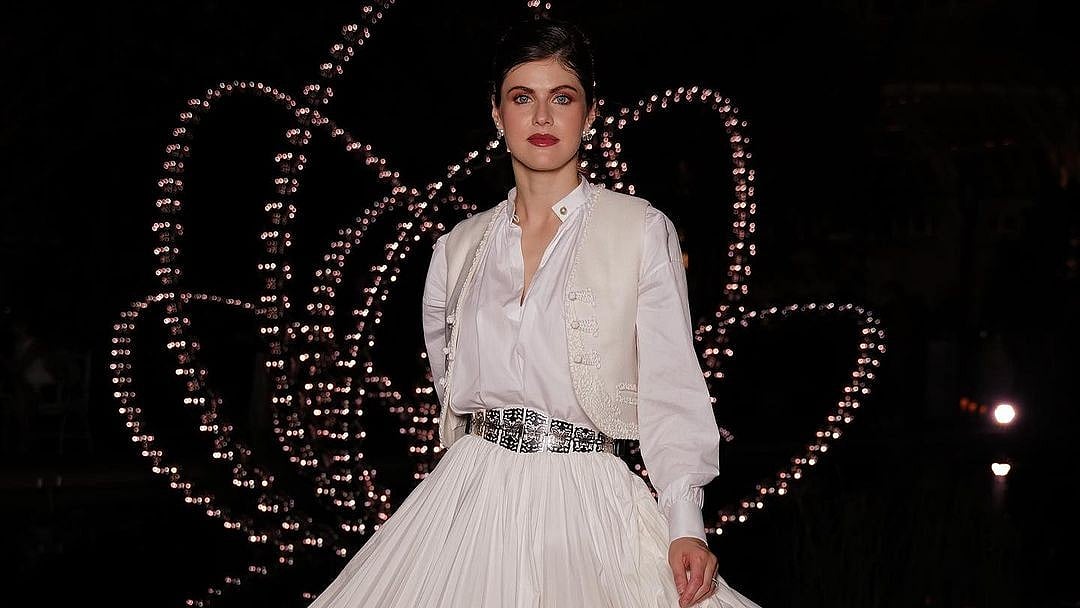 Instagram  : Alexandra Daddario is pregnant