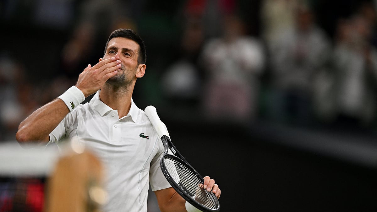 Novak Djokovic confirmed his place in the next round of Wimbledon