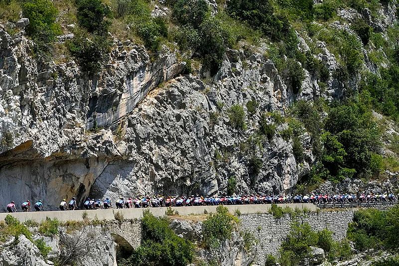 Seventeenth stage of the Tour de France cycling race photo gallery_10