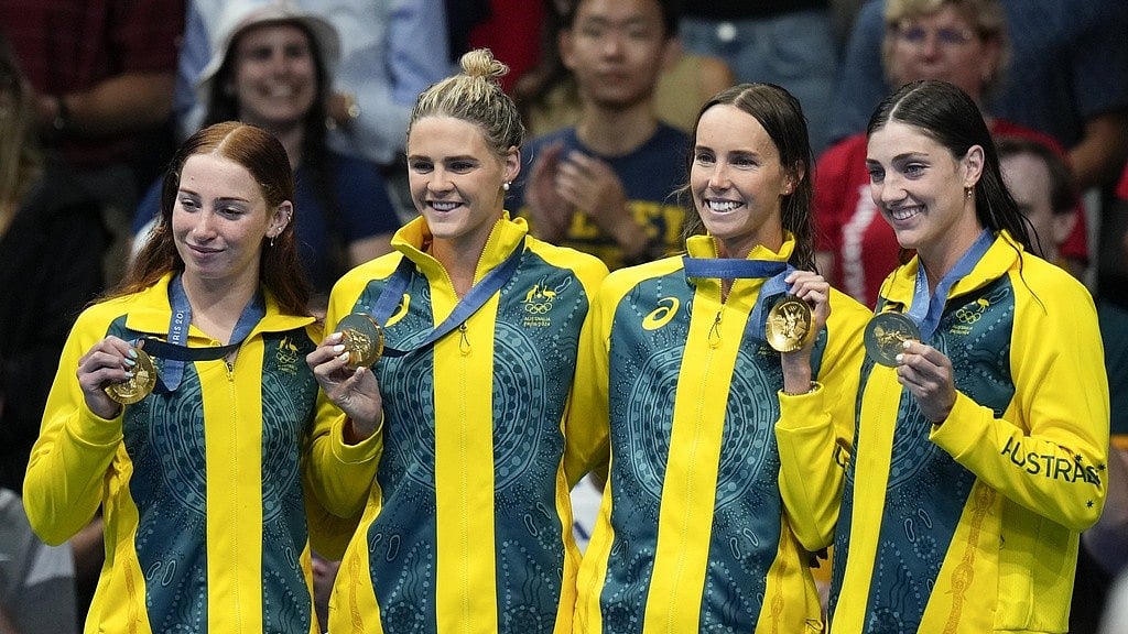 AP : The triumphant Australian women's 4x100m relay swimming team of Mollie O'Callaghan, Shayna Jack, Emma Mckeon and Meg Harris.