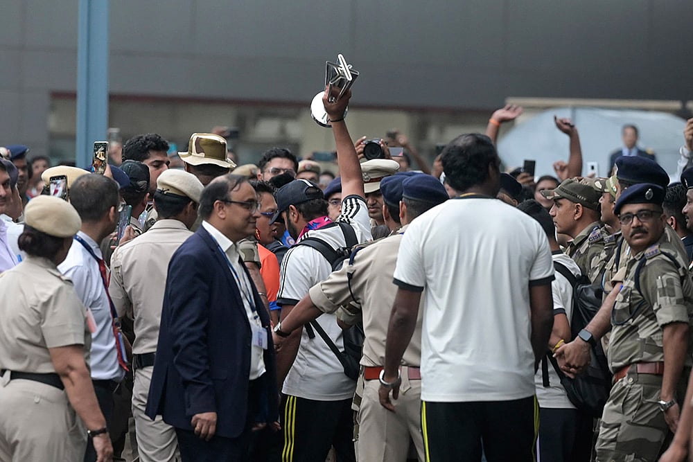 Indias captain Rohit Sharma with t20 world cup trophy