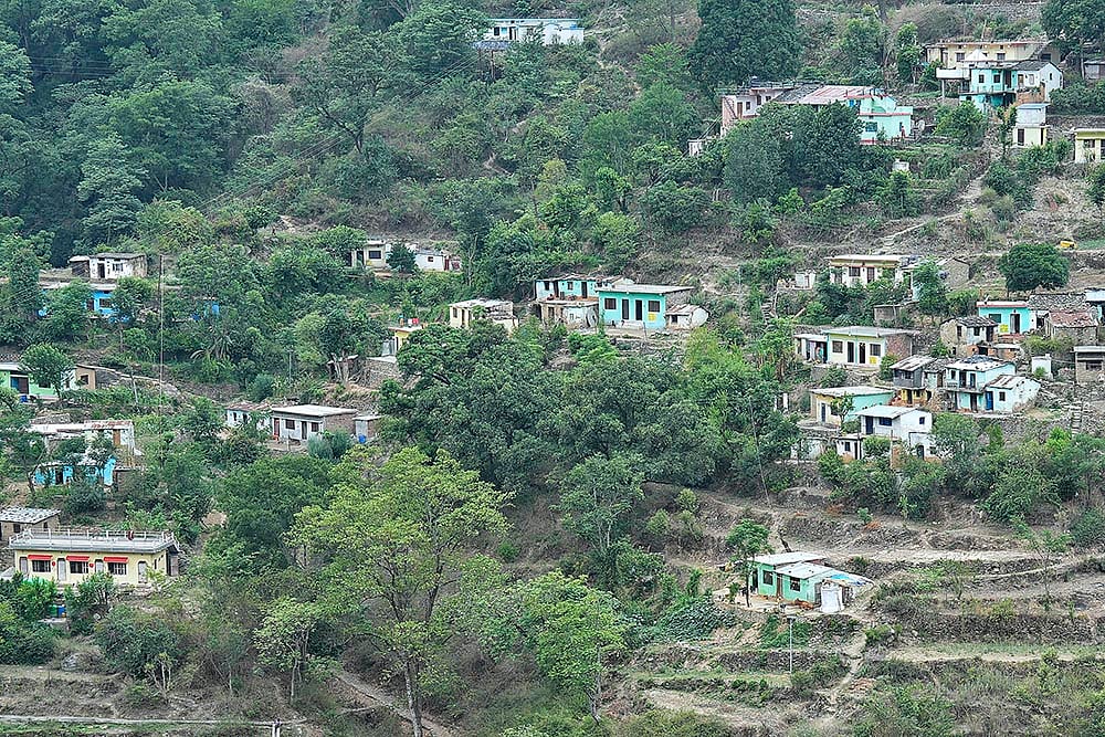 Abandoned Dhanak village in Pauri in uttarakhand