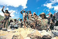 Prashant Panjiar/Outlook : Soldiers of 17 Jat Regiment in Kargil, Jammu & Kashmir on 14-07-1999.
