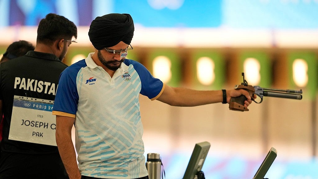 AP : Sarabjot Singh.