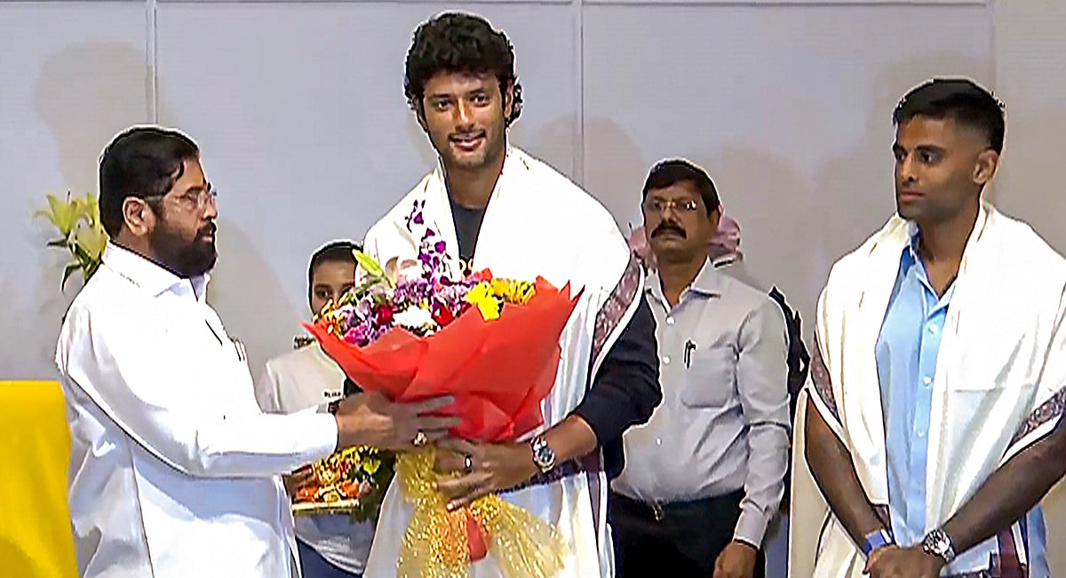 Maharashtra CM Eknath Shinde felicitates players on T20 World Cup victory photo gallery_4