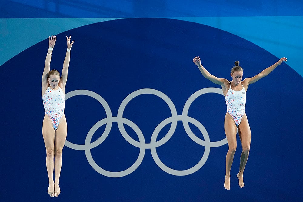2024 Paris Summer Olympics_ Nais Gillet and Juliette Landi during Diving Training session_7