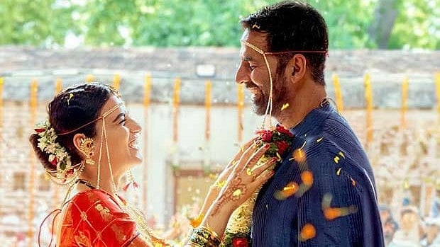 Akshay Kumar and Radhikka Madan 