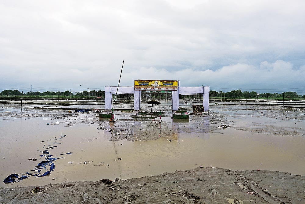 Photo: Mayank Makhija : Stampede site: area where stampede occured on July 2, killing 114 women and seven children