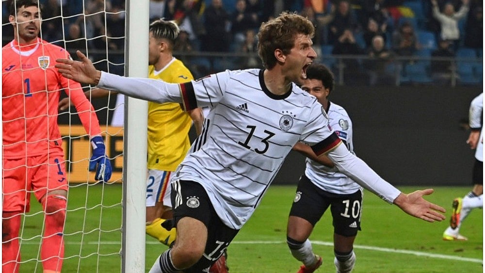 AP : Thomas Muller Scripts Germany’s Comeback win