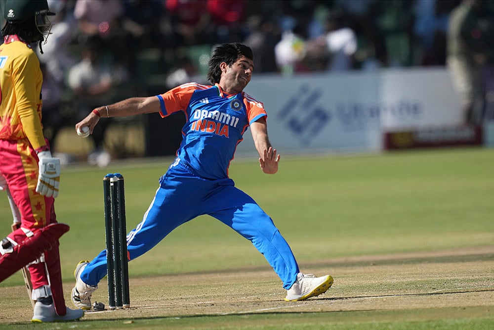 Ravi Bishnoi during Zimbabwe vs India 4th T20I Cricket photo gallery_9
