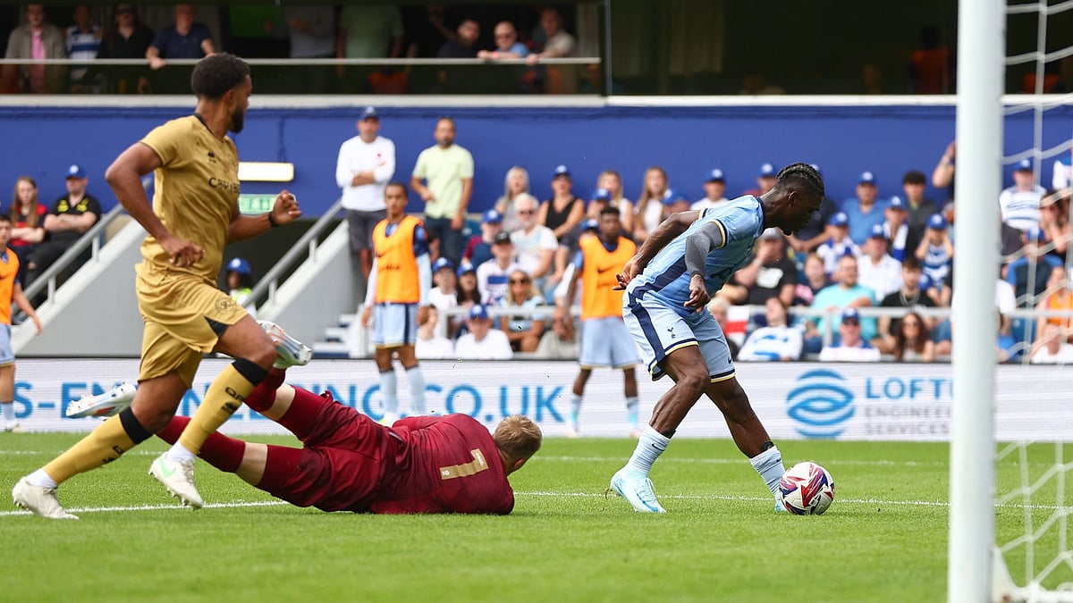 Bissouma scored the opener at Loftus Road - null