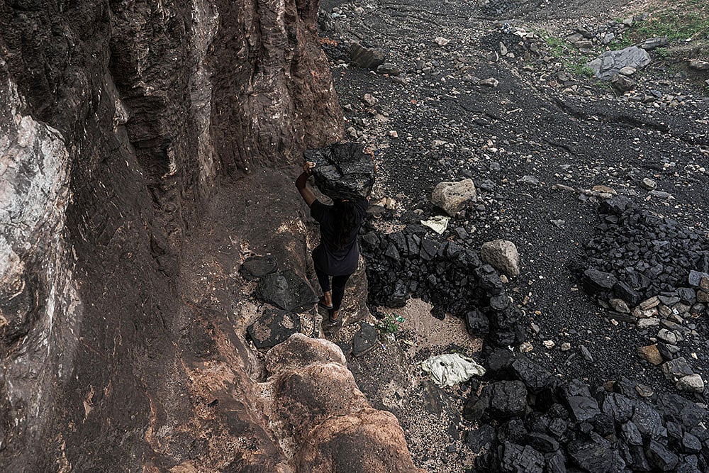 Coal Mine at Agariya, Mandu Block, Ramgarh, Jharkhand_5