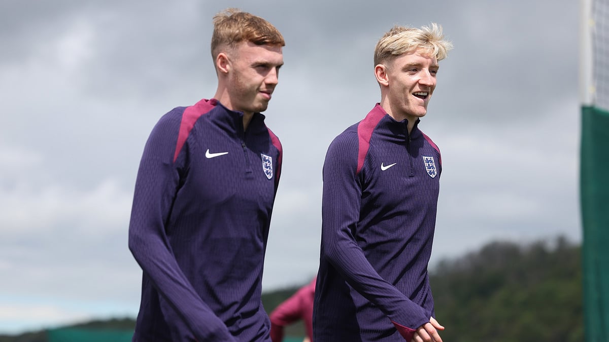 England duo, Cole Palmer and Anthony Gordon