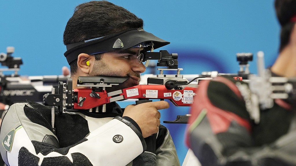 India's Arjun Babuta in action during the 10m air rifle men's final at Paris Olympic Games 2024 on Monday (July 29). - AP