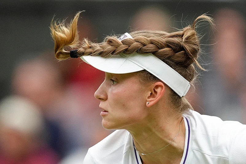 2024 Wimbledon Tennis Elena Rybakina vs Anna Kalinskaya photo_6