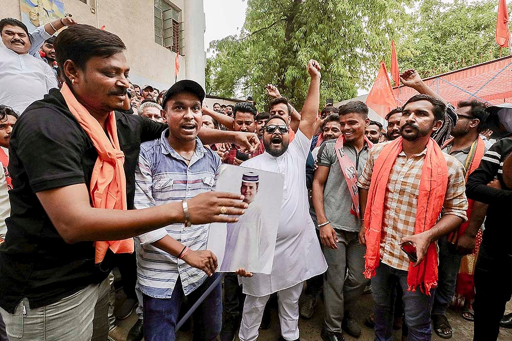 Vishva Hindu Parishad stage a protest against Congress leader Rahul Gandhi