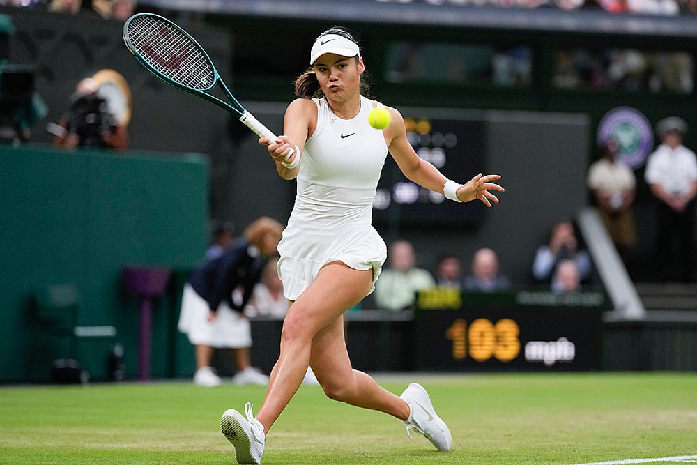 2024 Wimbledon Tennis Lulu Sun vs Emma Raducanu_Photo_3