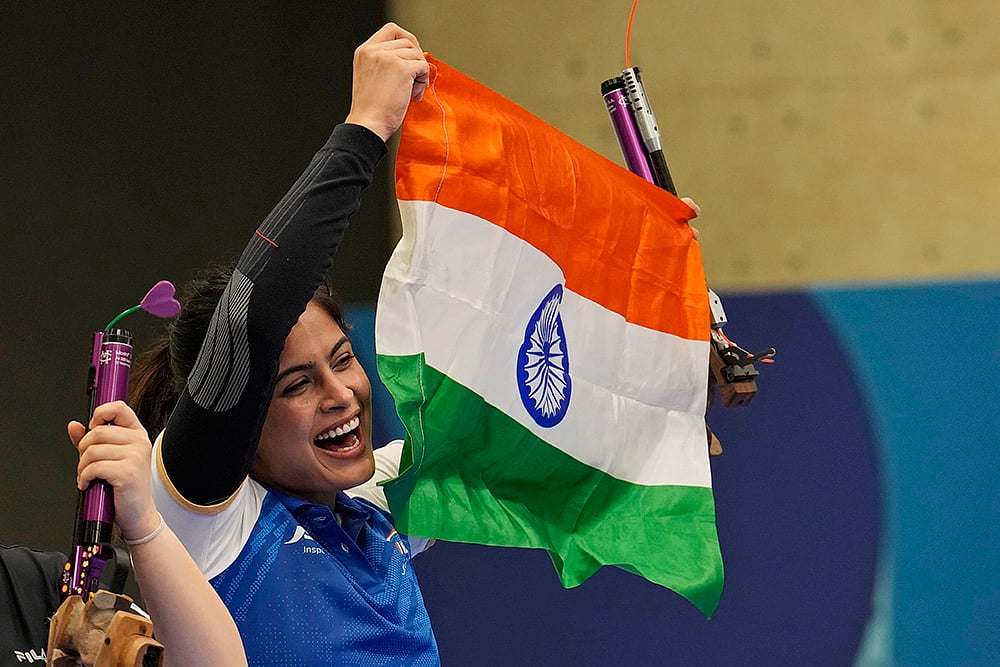Manu Bhaker won bronze at 2024 Paris Summer Olympics_1