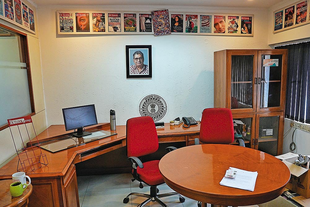 Photo: Suresh K Pandey : Vinod’s Room: AB-10 was a place of fun and laughter, and of serious work