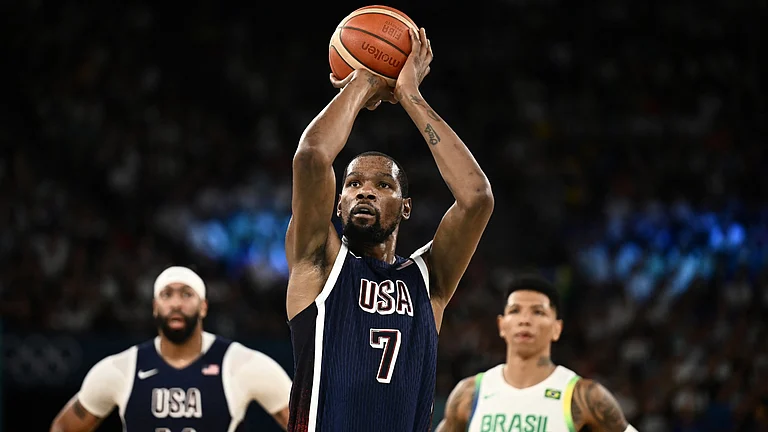 Kevin Durant becomes Team USA's all-time leading scorer. - null