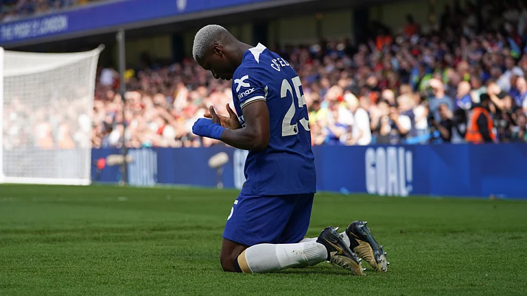 Moises Caicedo said he felt the pressure of his price tag during his first season at Chelsea - null