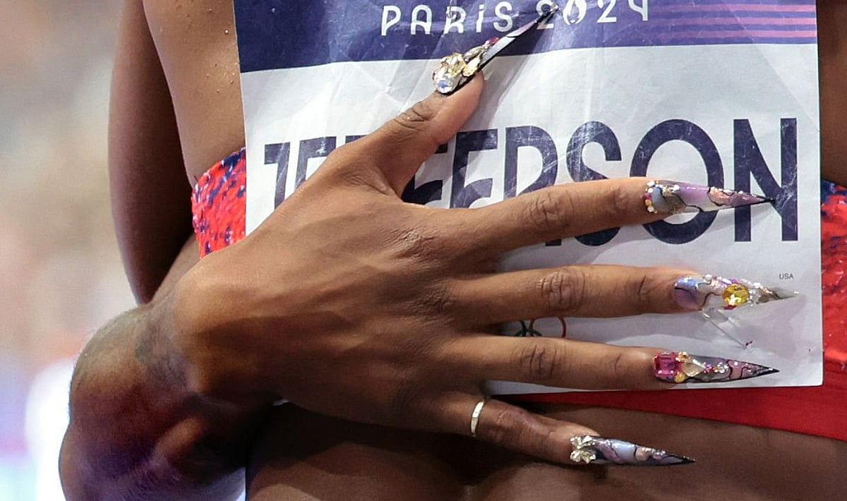 Sha’Carri Richardsons nail art.