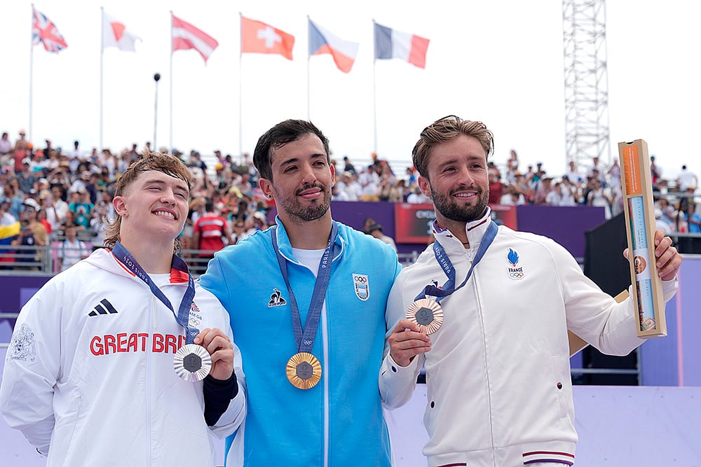 2024 Paris Olympics BMX Cycling_BMX freestyle mens park final_1