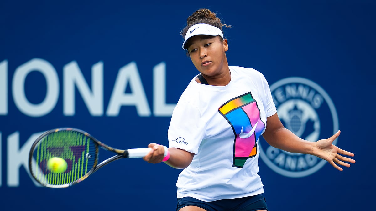 Naomi Osaka beat Ons Jabeur in straight sets at the Canadian Open