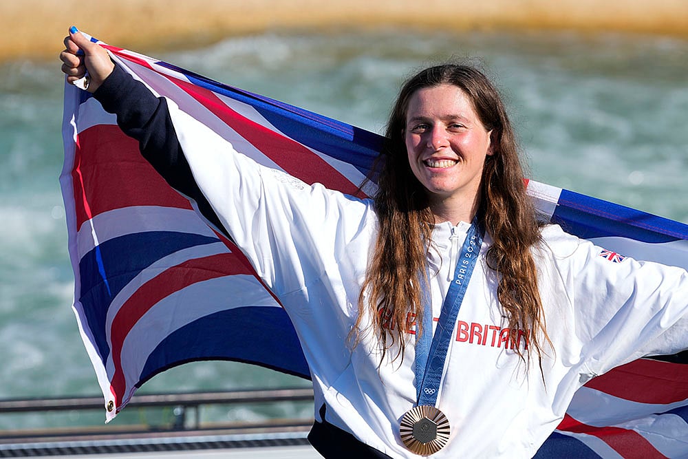 2024 Paris Olympic Games canoe slalom_womens kayak cross finals_3