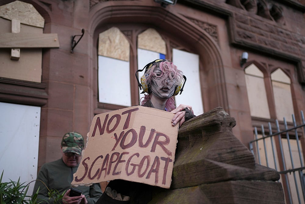 Britain Unrest_6