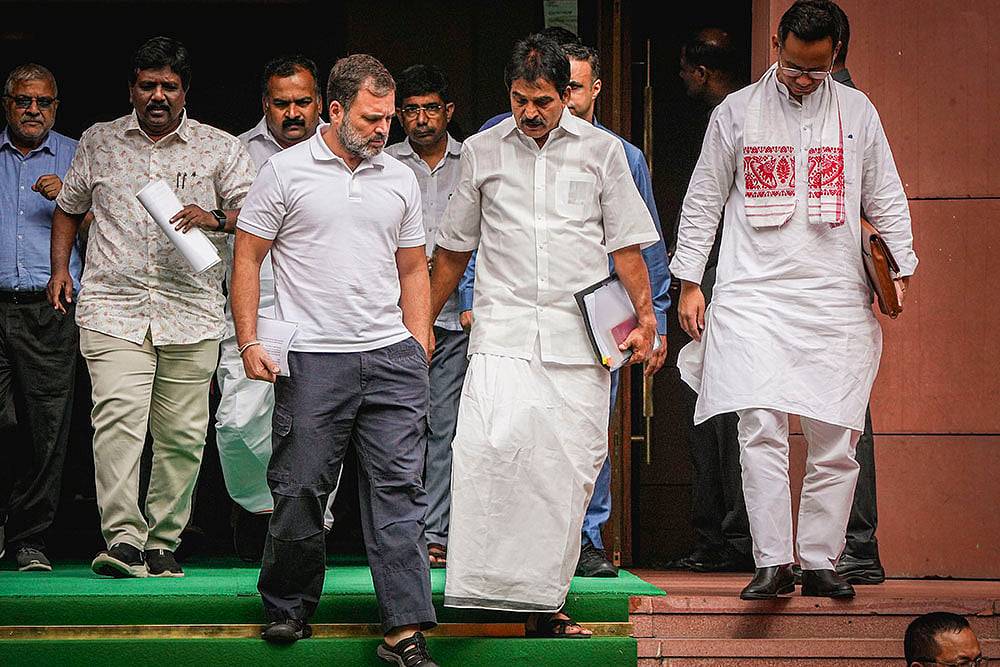 LoP Rahul Gandhi with other Congress MPs KC Venugopal and Gaurav Gogoi 