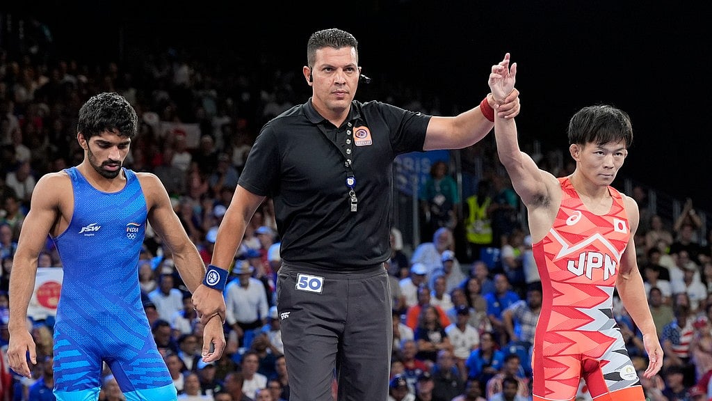 Indian wrestler Aman Sehrawat lost to Japanese top-seed Rei Higuchi in the men's freestyle 57kg semi-finals at the Paris Olympics on Thursday (August 8). - AP/Eugene Hoshiko