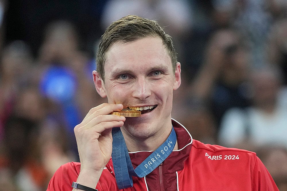 Paris Olympic Games 2024 Badminton Mens singles medal winners_1