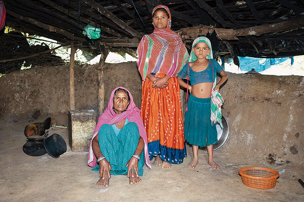 Reshmi Bai with her grandchildren. 