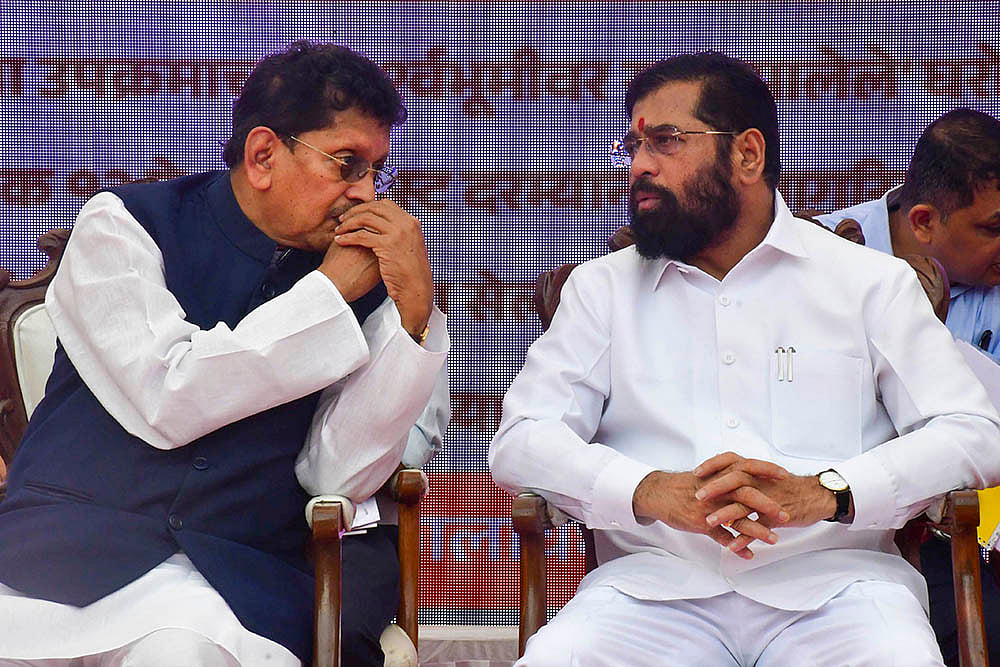 Eknath Shinde with Guardian Minister Deepak Kesarkar during launch of Har Ghar Tiranga campaign
