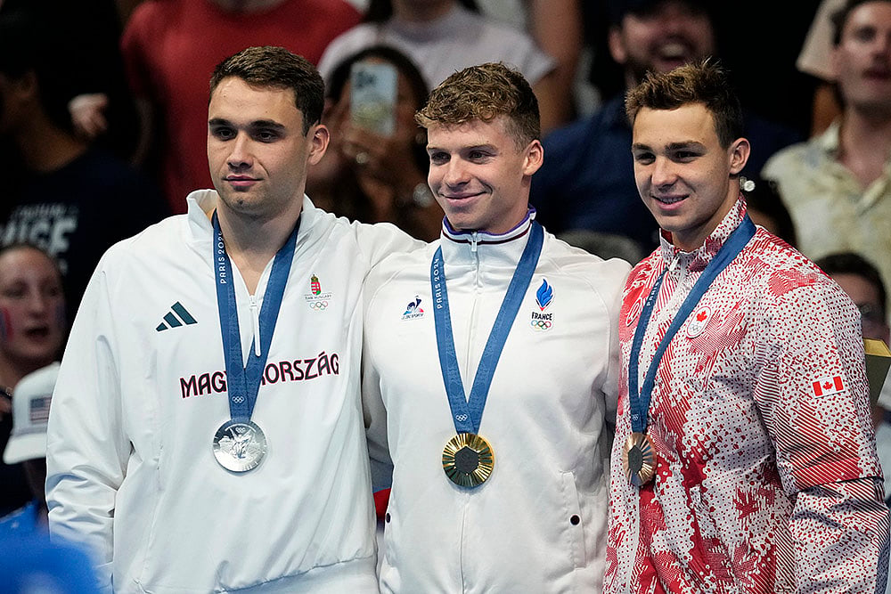 2024 Paris Olympics swimming medalists_mens 200-meter butterfly