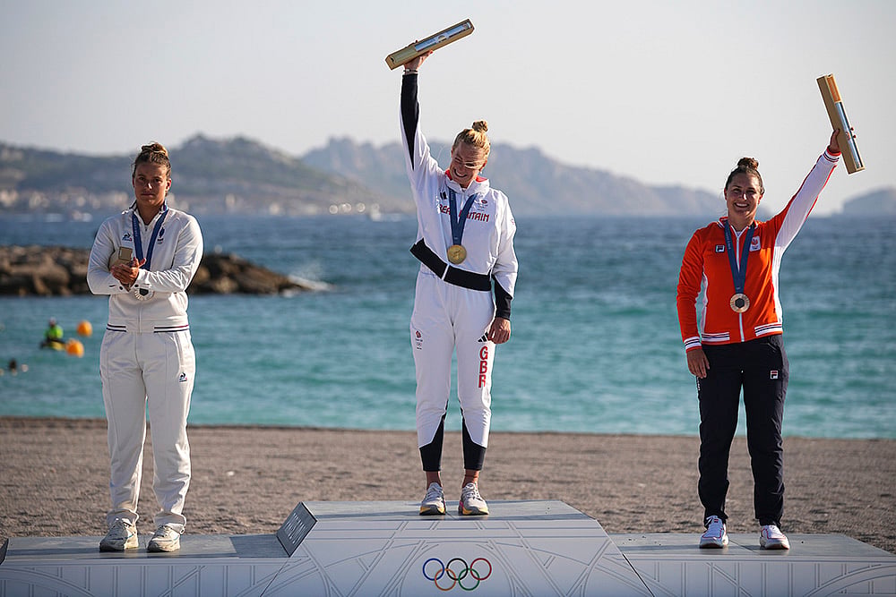 2024 Paris Olympics Sailing_womens kite medal ceremony