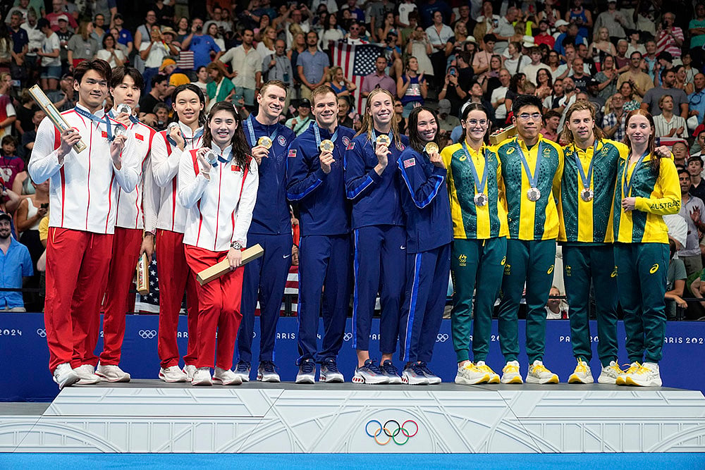 2024 Paris Olympics Team swimming medalists_mixed 4x100-meter medley relay