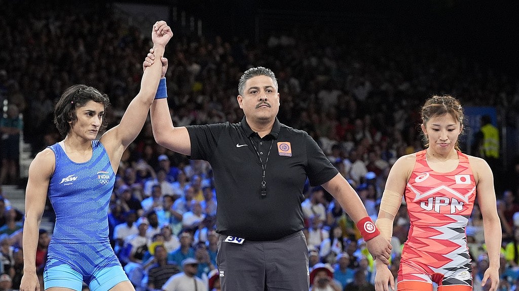 vinesh-phogat-paris-olympics-ap-photo