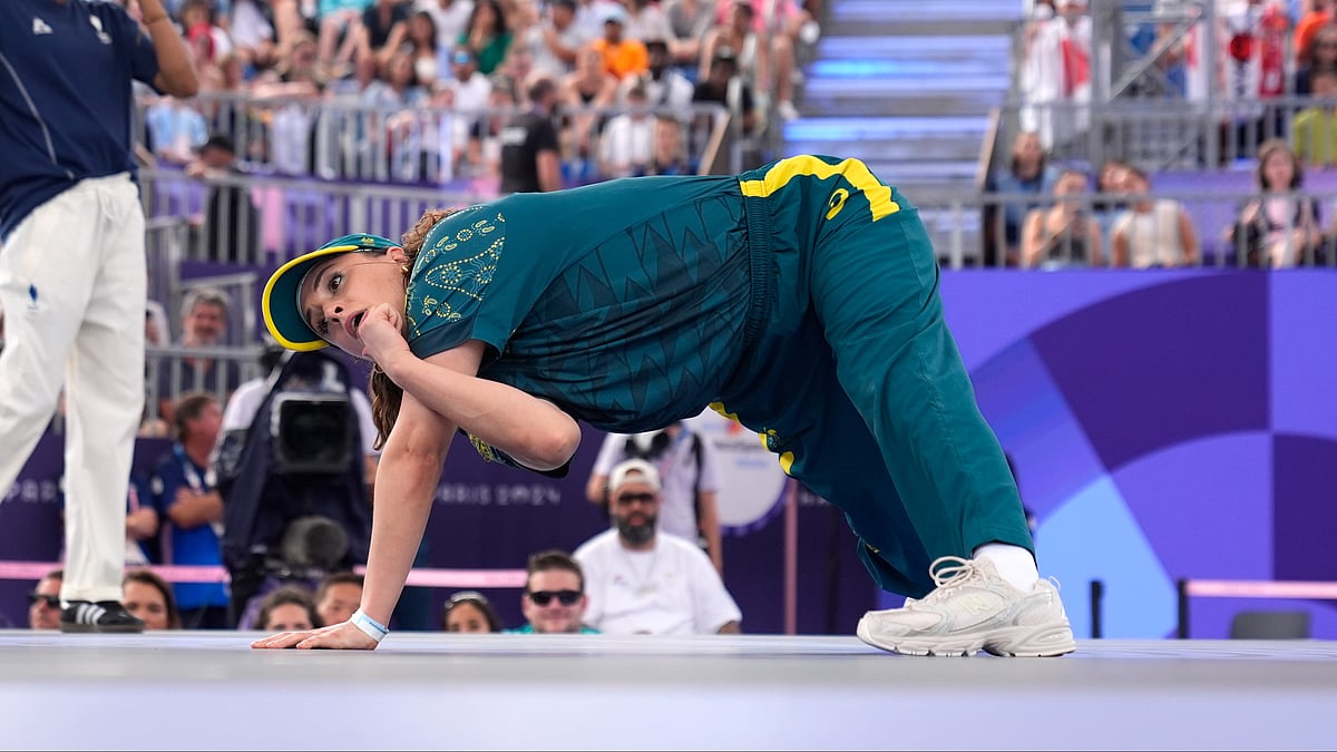 Australia's Rachael Gunn, known as B-Girl Raygun, competes during the Round Robin Battle at the breaking competition at La Concorde Urban Park at the 2024 Summer Olympics. - AP Photo/Frank Franklin
