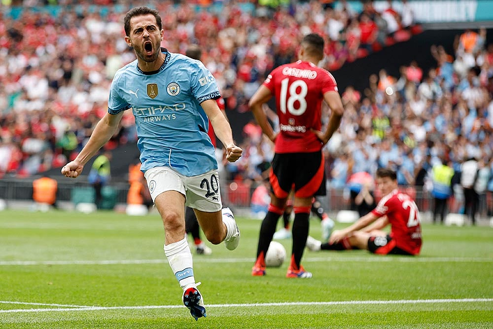 Manchester City midfielder Bernardo Silv