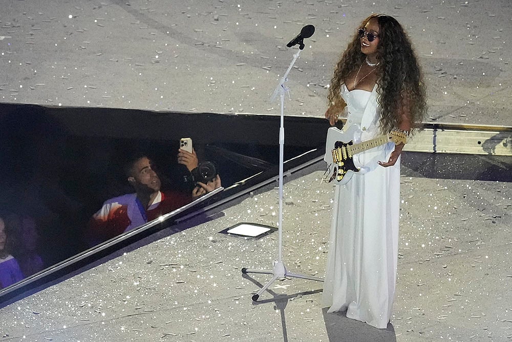 2024 Paris Summer Olympics Closing Ceremony_11