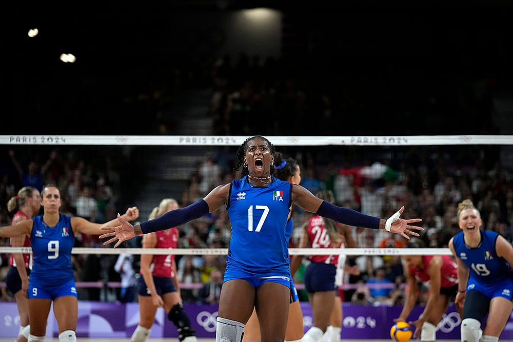 2024 Paris Olympics Day 16 Photo Gallery_womens volleyball gold medal match
