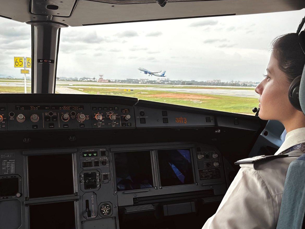 IndiGo : IndiGo's NextGen EFB Program Provides 9th-generation iPads To ATR Pilots |